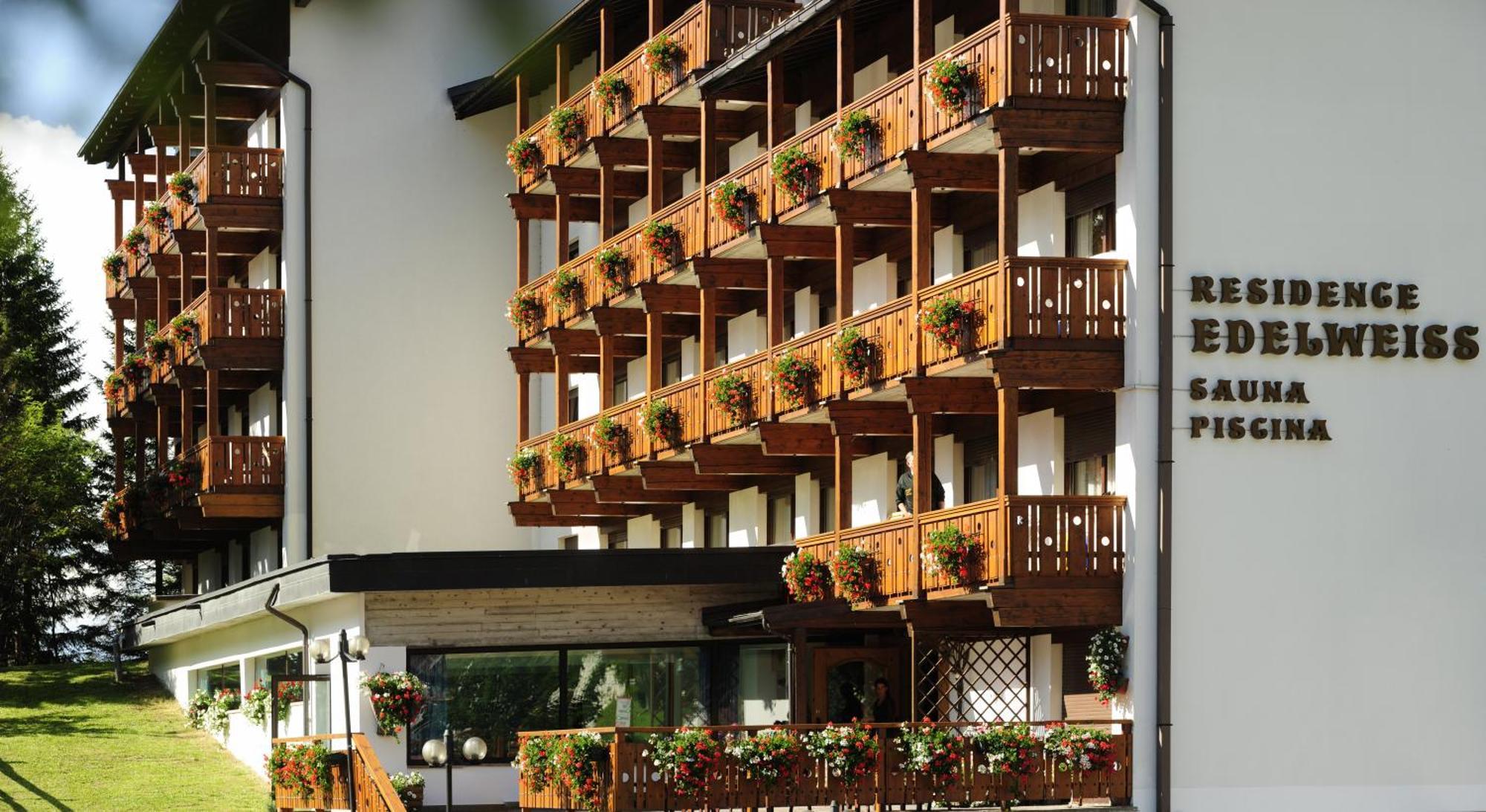 סן מרקו די קסטרוזה Residence Edelweiss מראה חיצוני תמונה